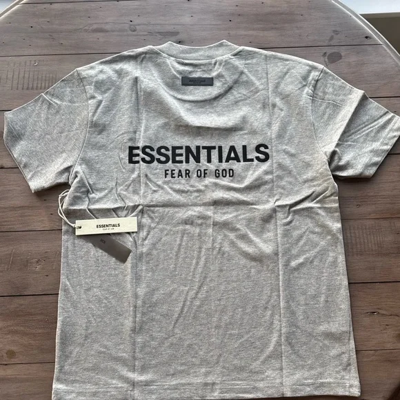 New Essentials Fear of God SS22 Dark Oatmeal Tee Sizes S, M, L - Picture 2 of 9